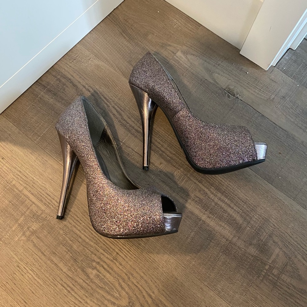 Wild Diva Glitter Peep Toe Heels